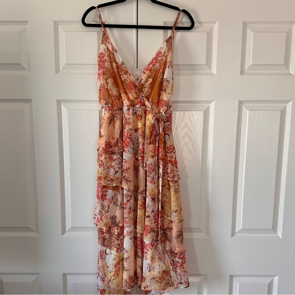 Floral Spaghetti-Strap Midi Dress in Peach & Coral